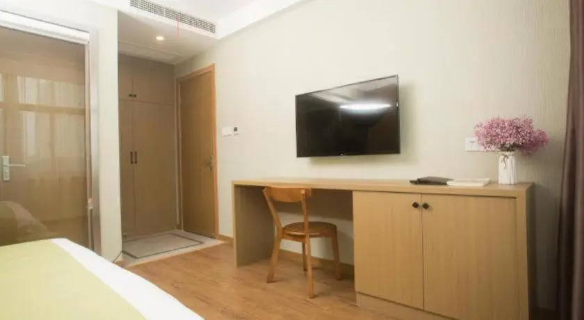 Shell Changzhou Yangrong City Hotel