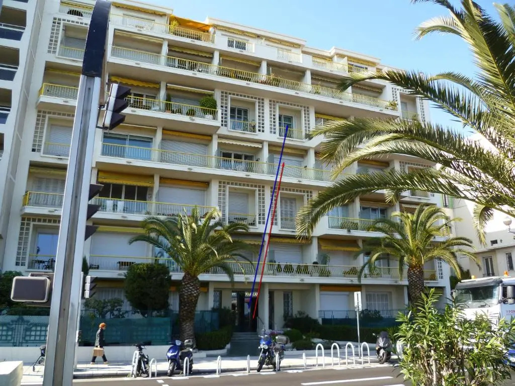 Apartment Duplex on Promenade des Anglais 177