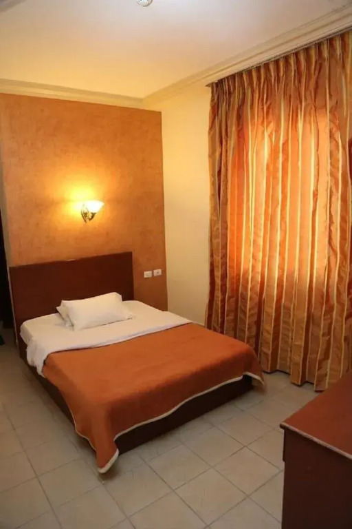 Rumman Hotel