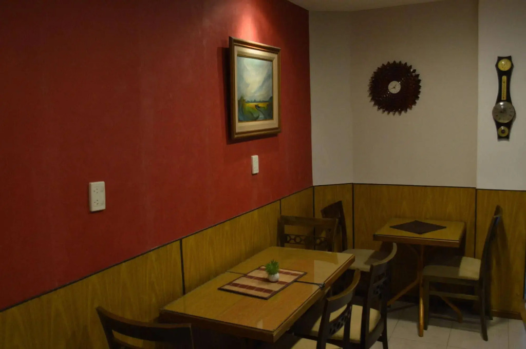 Hotel Petit