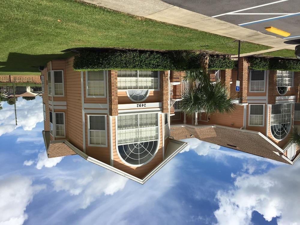 Beachtree Villas