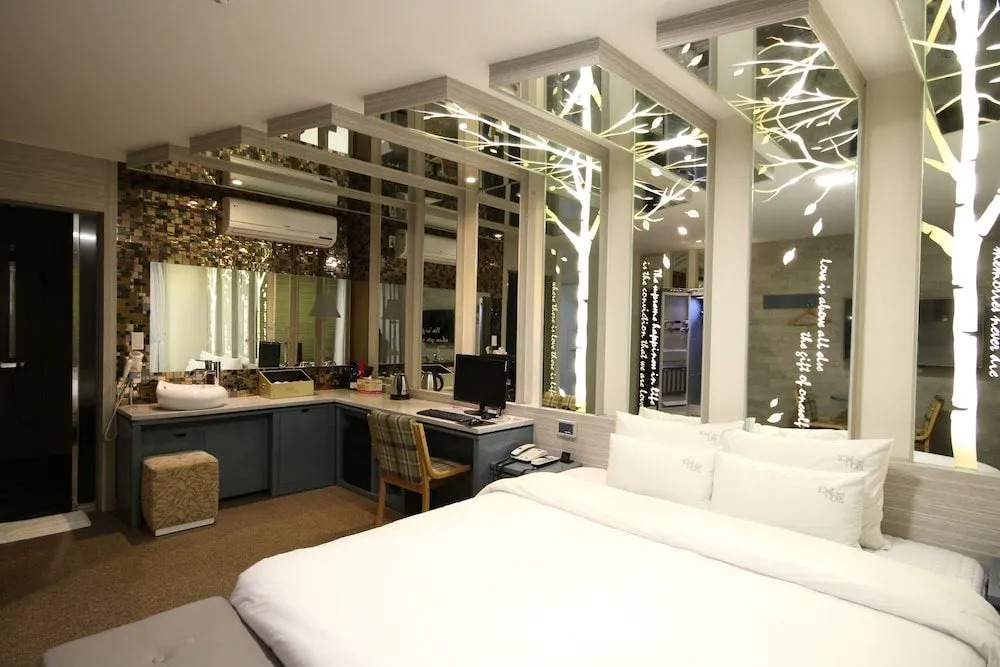 Sseom Motel