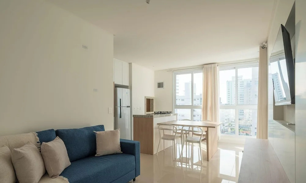 3BR Apt w/ Pool & gym 180m - Ltt803