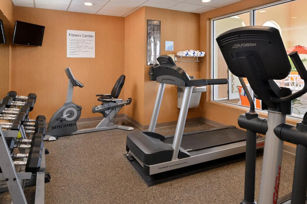 Comfort Inn & Suites Sharonville - Cincinnati North