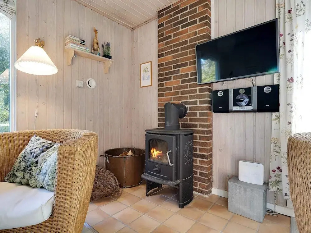 5 Star Holiday Home in Humble