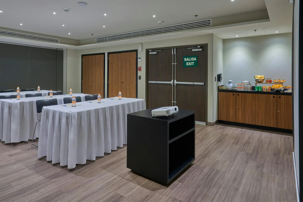 City Express by Marriott Guaymas