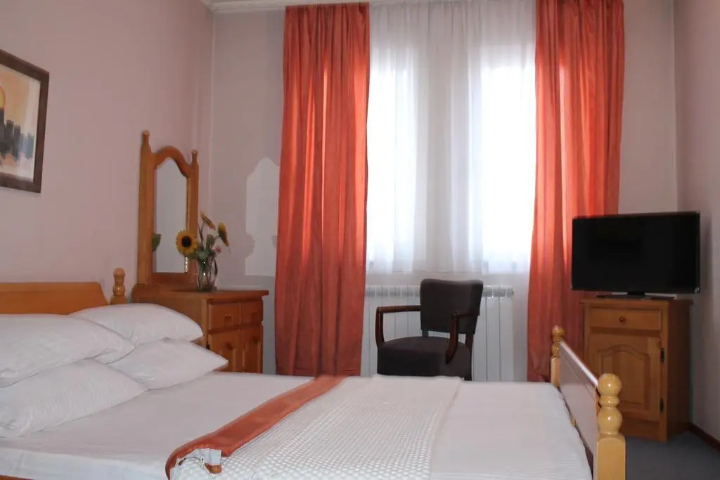 Europa Motel