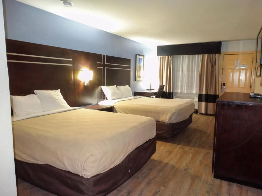 Rodeway Inn
