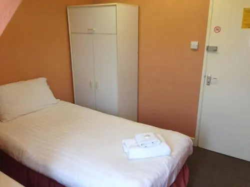Grove End Hotel