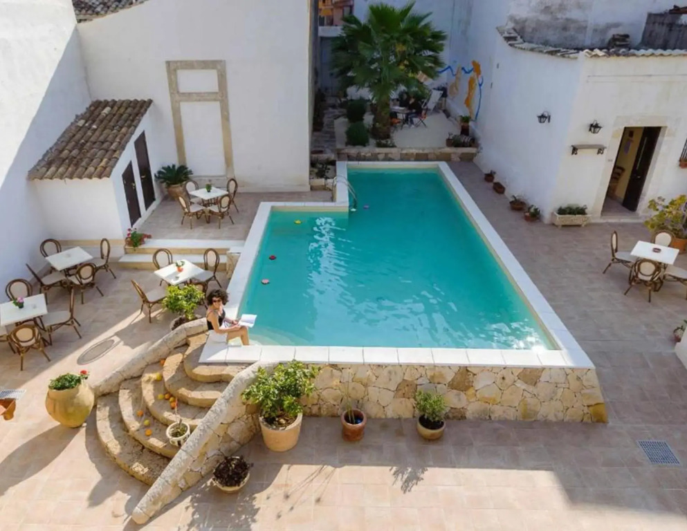 Morfeo Charming Rooms & Relax