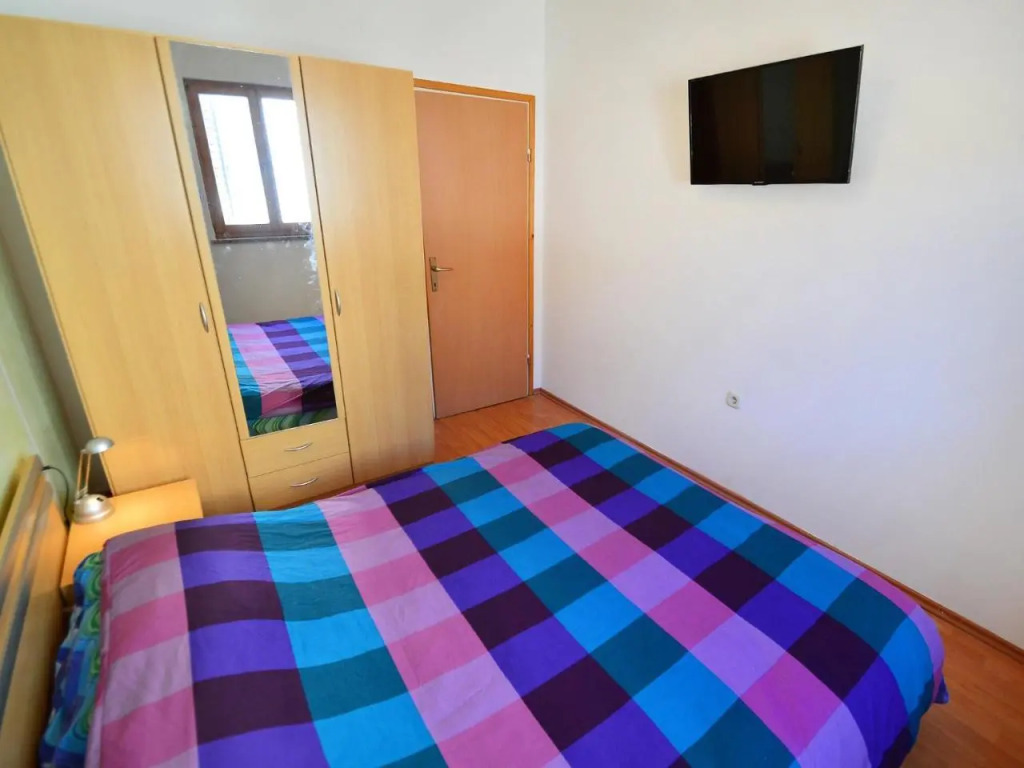 Trget Apartment 2