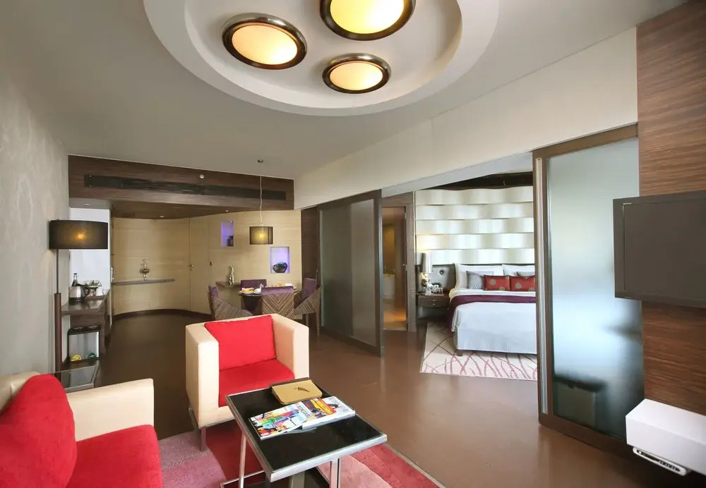 Fortune Select SG Highway, Ahmedabad - Member ITC Hotels Group