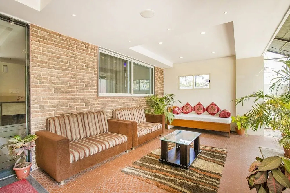 OYO 26197 Pride Suites