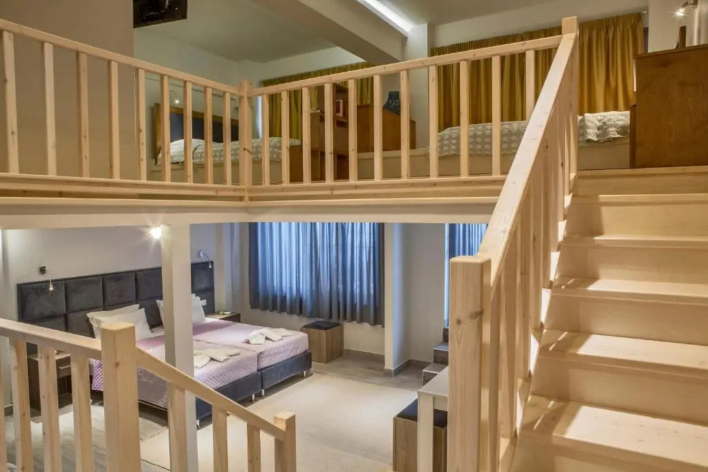 Mari Hotel & Maisonettes