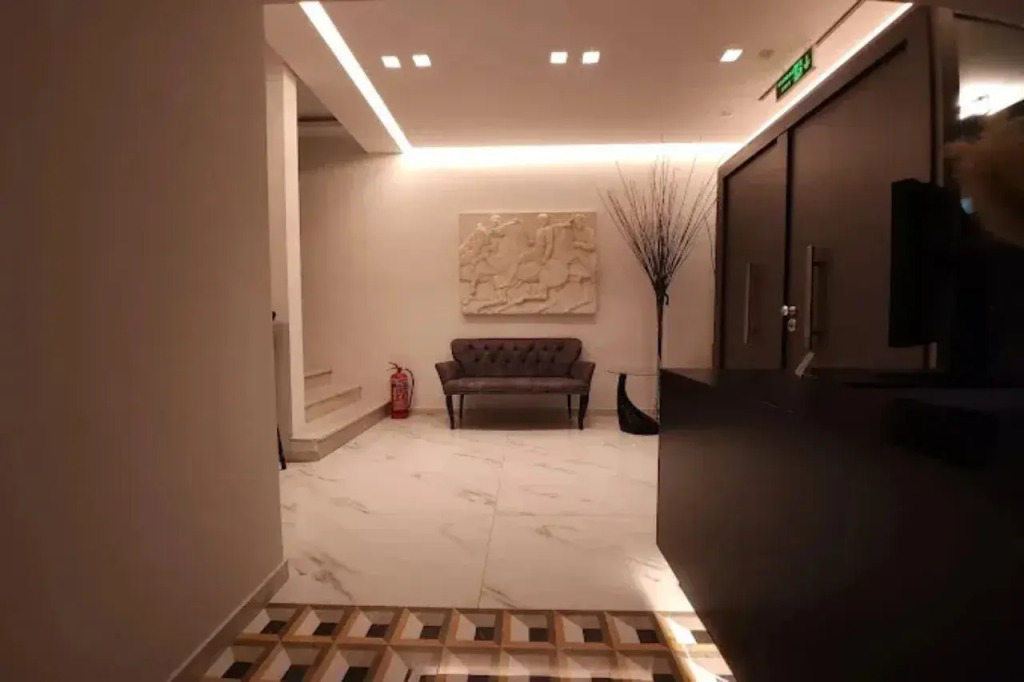 Urban Core Residence
