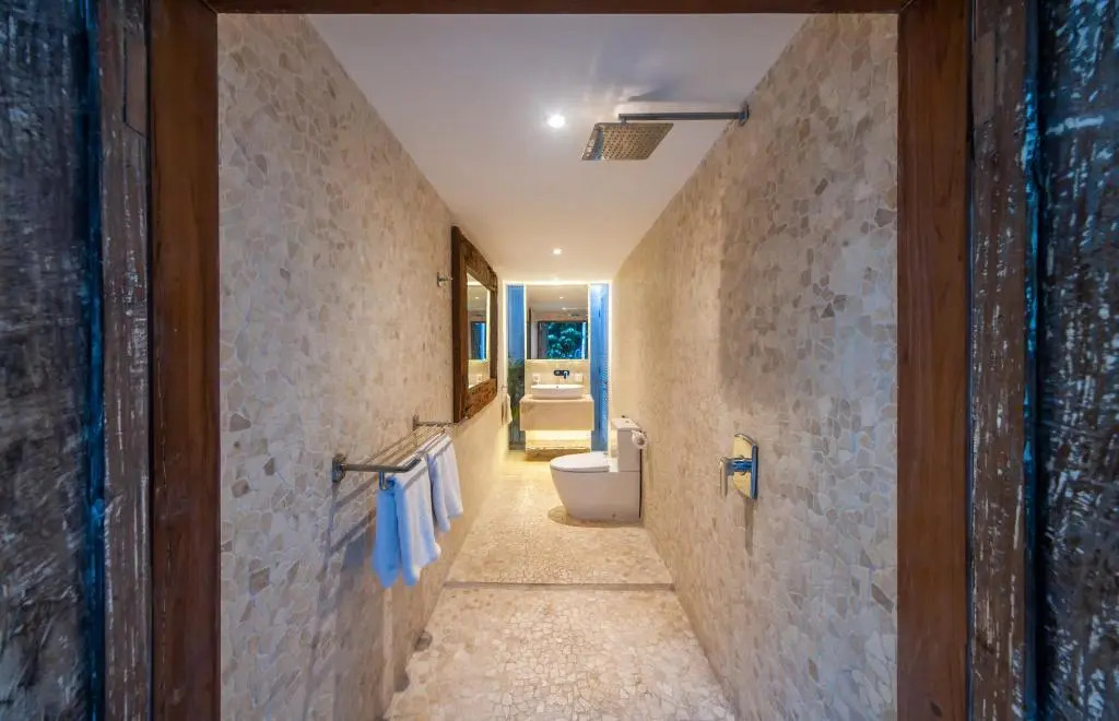 Bathhouse Executive Residence