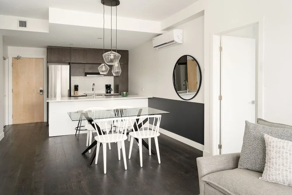 Beautiful Griffintown Suites by Sonder