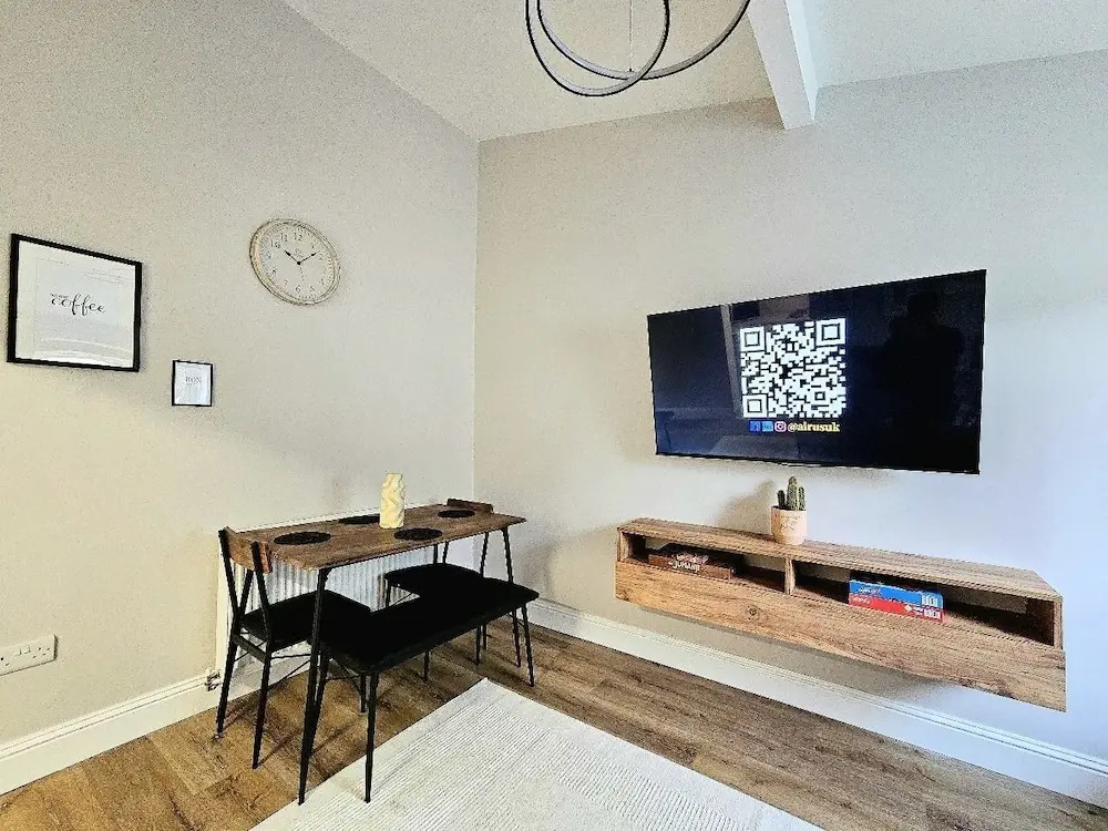 Warm & Cosy Home in Glasgow