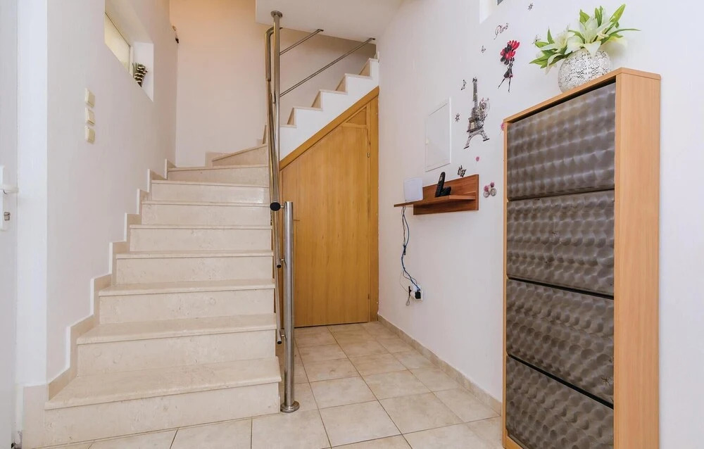 Amazing Home in Cavtat With Wifi and 2 Bedrooms