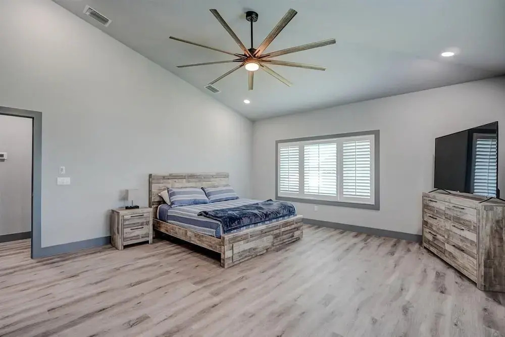 836 San Carlos Drive 4 Bedroom Home