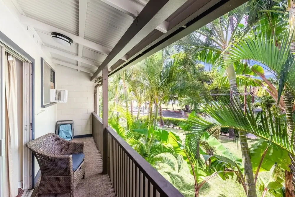 Deluxe Honokowi Palms Maui Condos