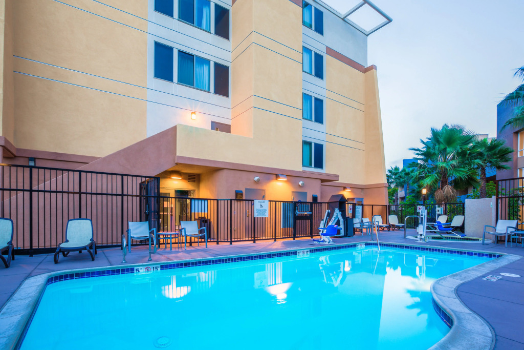 Holiday Inn Oceanside Marina Camp Pendleton by IHG
