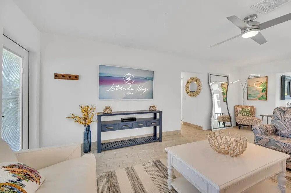 Waterfront Bungalow Heated Pool Pineapple Key
