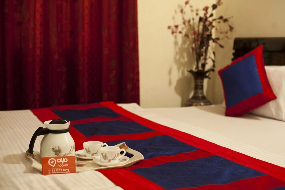 OYO 530 Hotel Azhan Residency