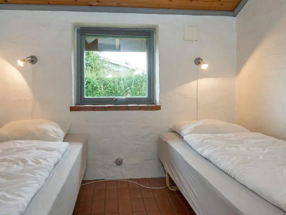 6 person holiday home in Hejls
