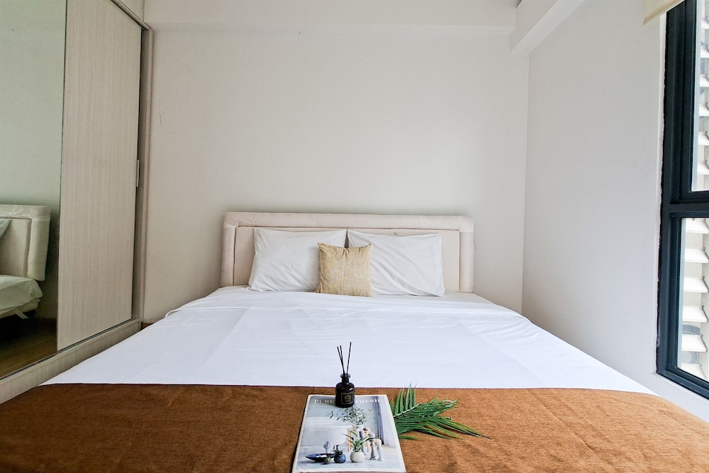 Neat 2Br For 3 Pax At Sky House Bsd Apartment