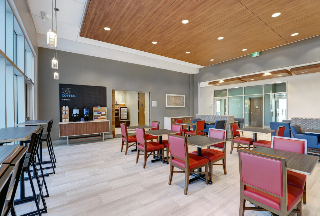 Holiday Inn Express Kingston West by IHG