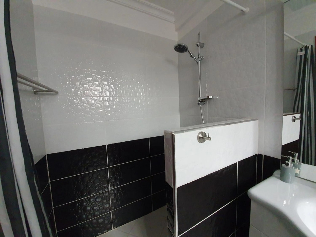 APARTMENT AYOUB -for families only