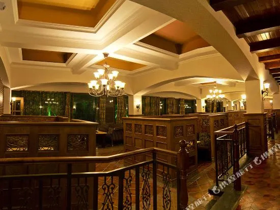 Shuman Hotel