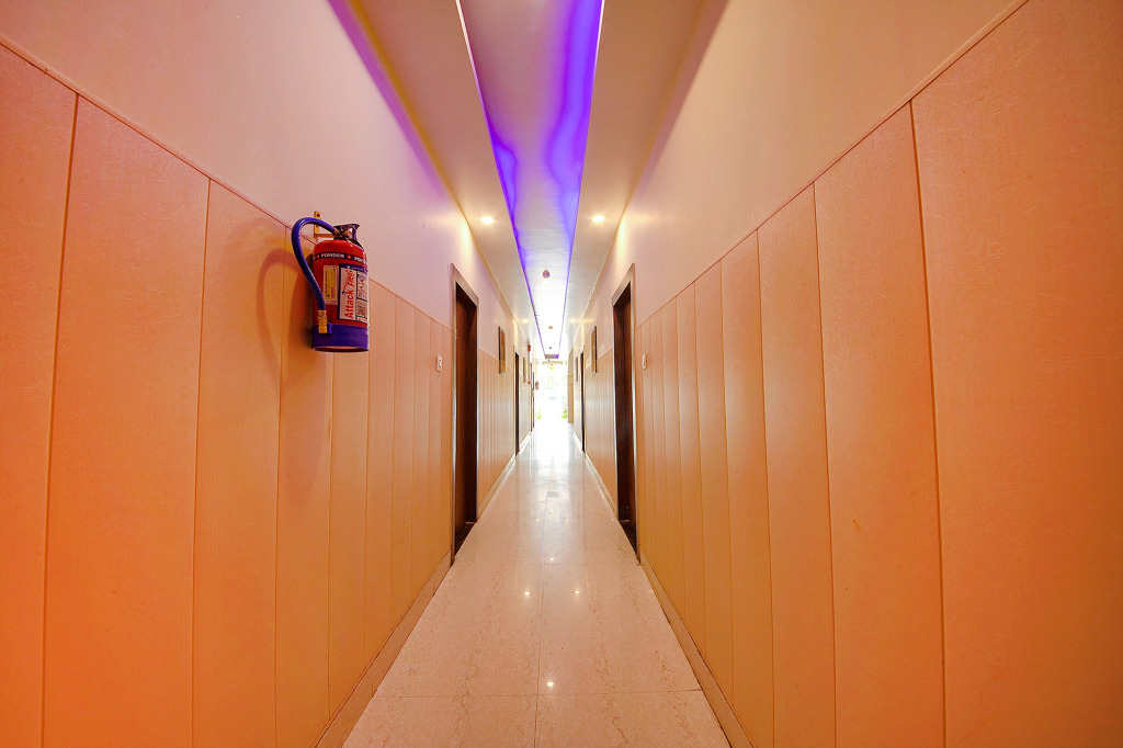 Fabhotel As Residency