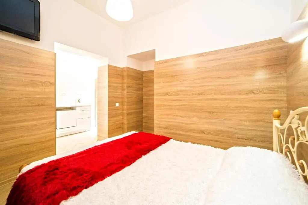 Mini Smart Apartment on Teodora 5- Economy Apartments