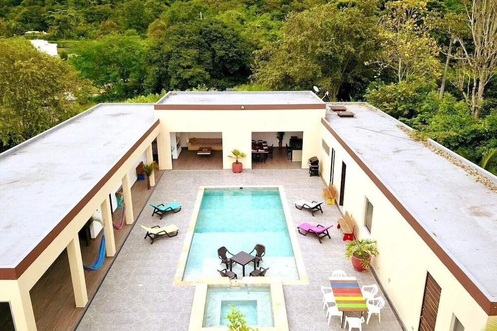 Maravillosa CASA FINCA piscina wifi tv
