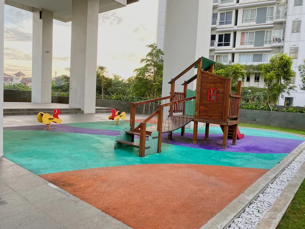 Cozy Place @ Studio The Breeze Bintaro Plaza Apartment