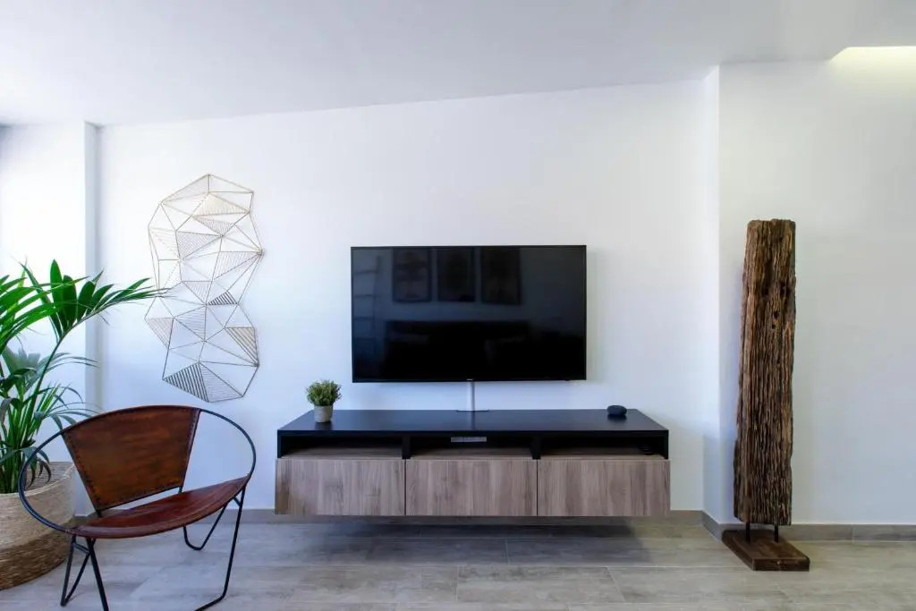 Attic Deluxe - 5beds + A/C + WiFi