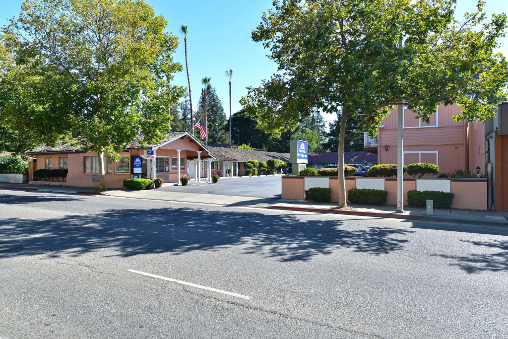 Americas Best Value Inn - Sky Ranch Palo Alto