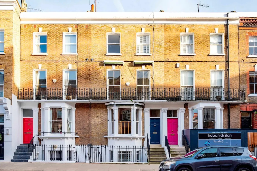 The Chelsea Flower 2 bed -by Out of Office Lifestyle