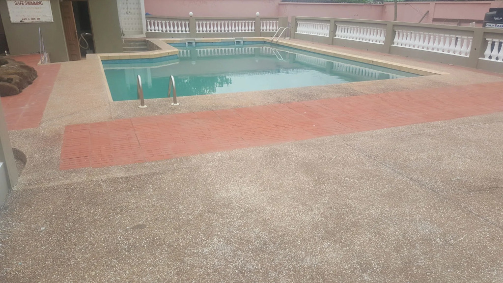 First Choice Hotel