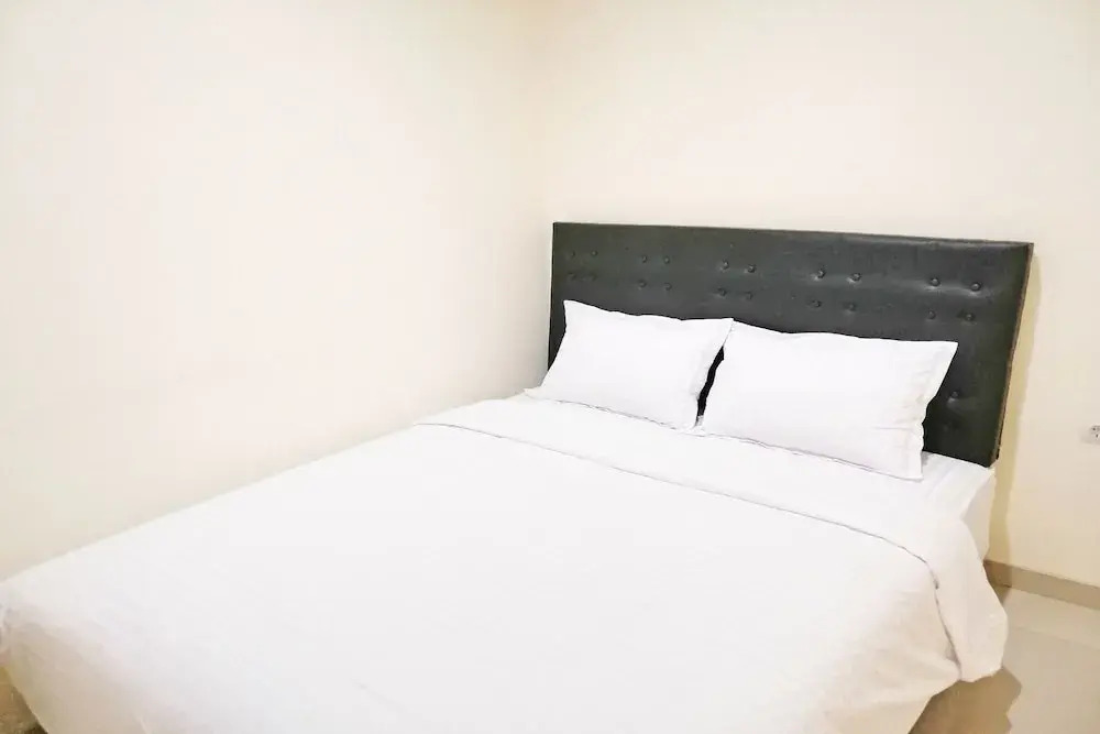 SPOT ON 92037 Jokotole 2 Homestay