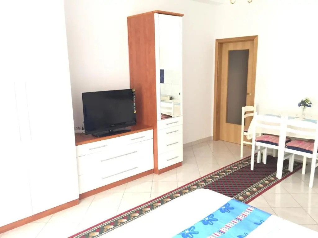 Apartments Silvi