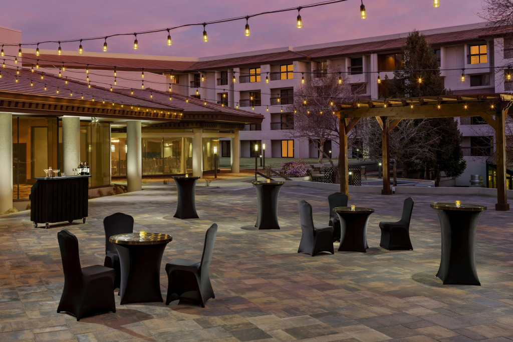 DoubleTree by Hilton Colorado Springs