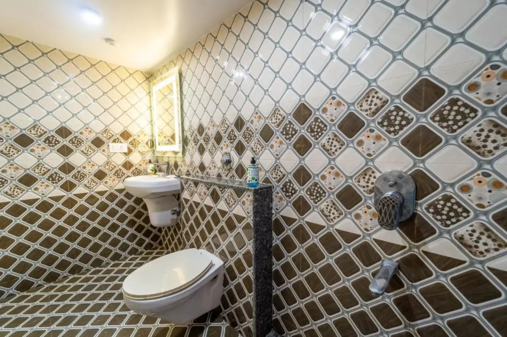 Treebo Grand Royale Eco Residency with Pool