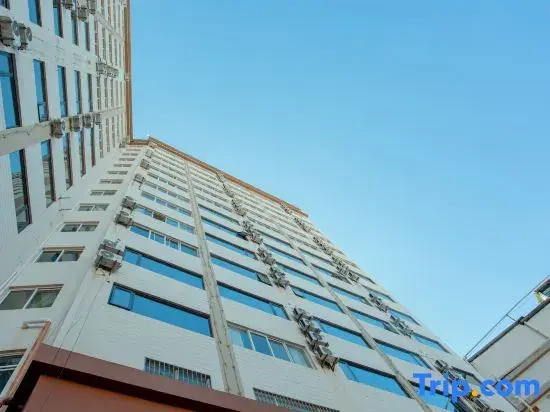 Chuxiong Rezen Select Hotel (Dongxing Middle School & Government Affairs Center Branch)