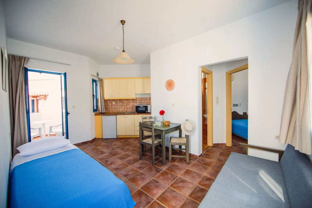 Iliana Hotel