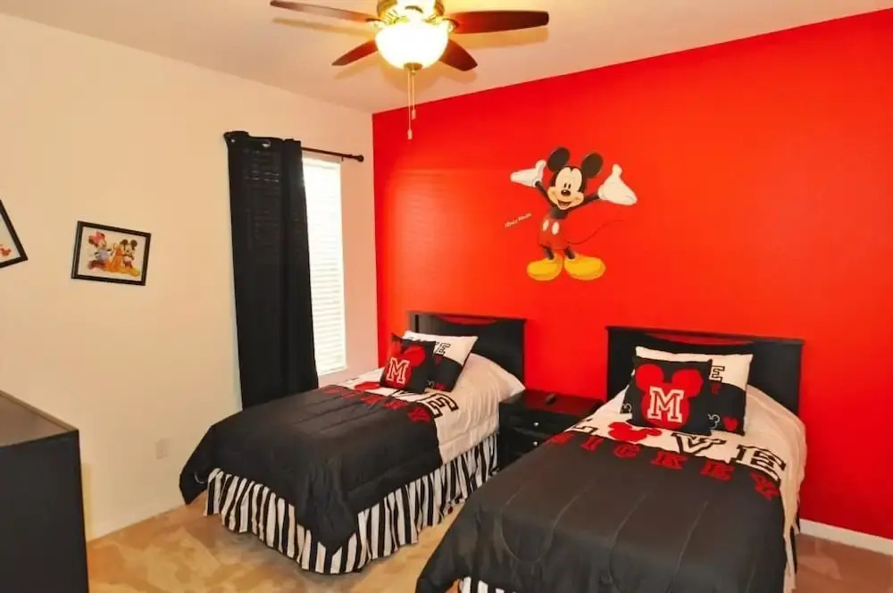 359 Watersong House 5 Bedroom by Florida Star
