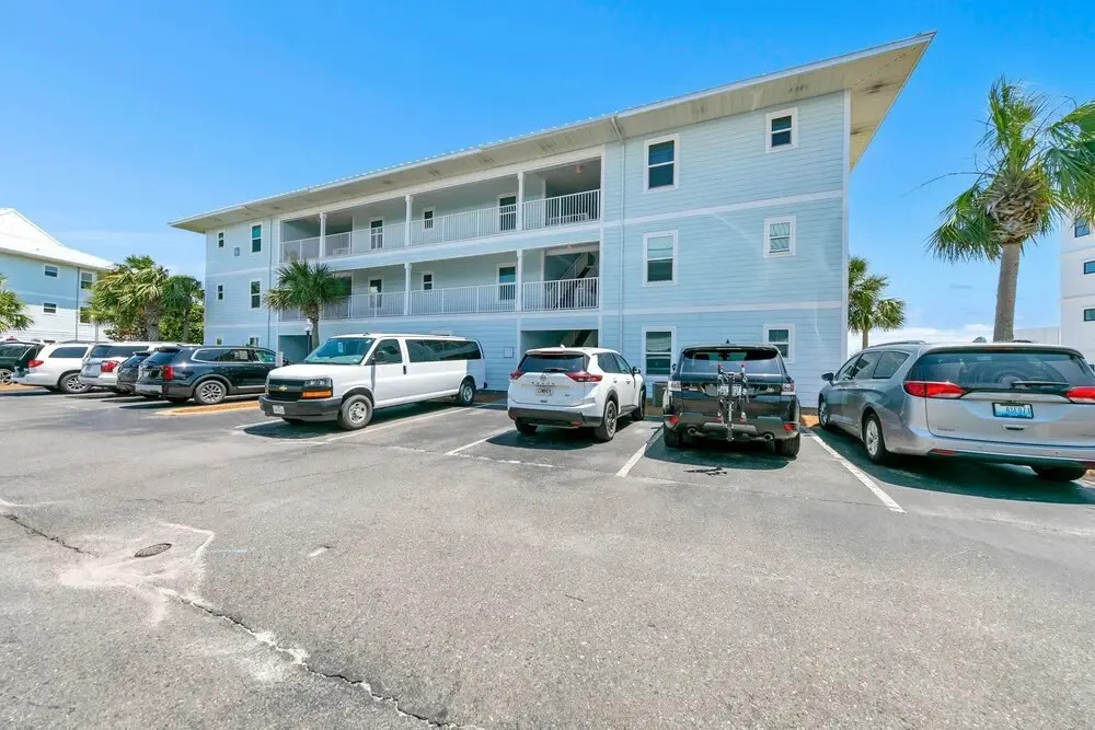 Beachside Villas 611