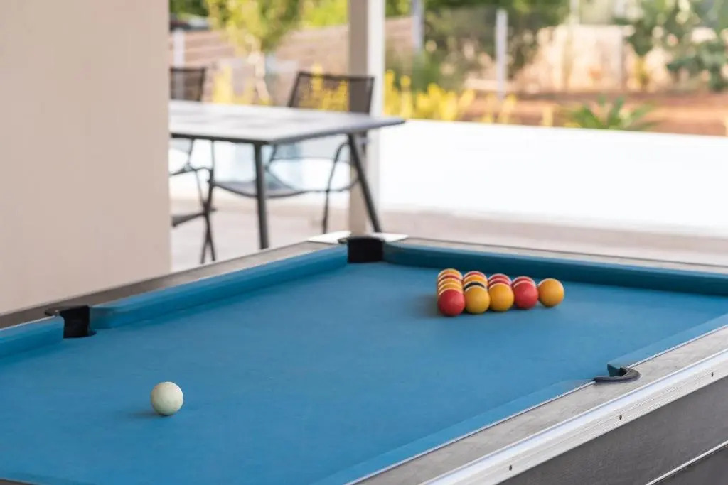 Alba Bianca Villa, Family Retreat with Heated Pool By ThinkVilla